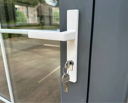 Contenedor Habitacional Móvil / Mini Casa - Imagen 7