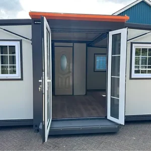 Contenedor Habitacional Móvil / Mini Casa